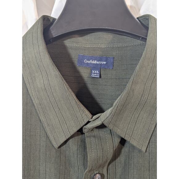 Croft & Barrow XXL Forest Green with Black Pin Stripes Short Sleeve Button Up - Picture 3 of 10